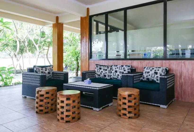 Hotelli Airy Syariah Pondok Bambu 3 Bojonegoro