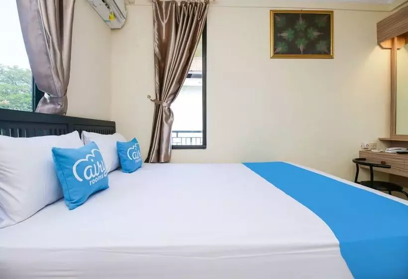 Hotelli Airy Syariah Pondok Bambu 3 Bojonegoro