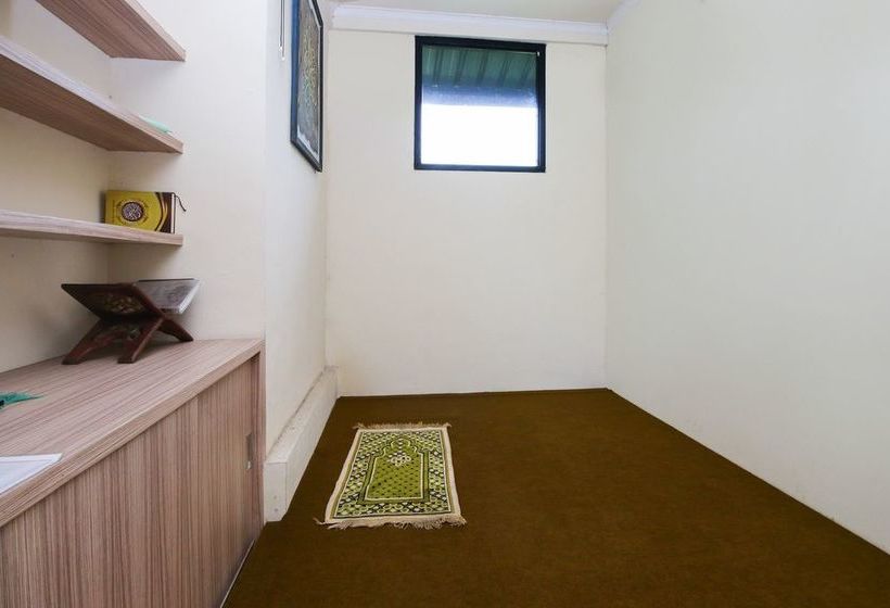 ホテル Airy Syariah Pondok Bambu 3 Bojonegoro