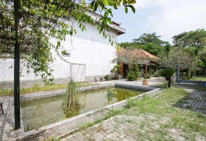 Hotelli Airy Syariah Pondok Bambu 3 Bojonegoro