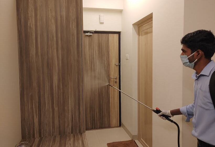 هتل Downtown Business