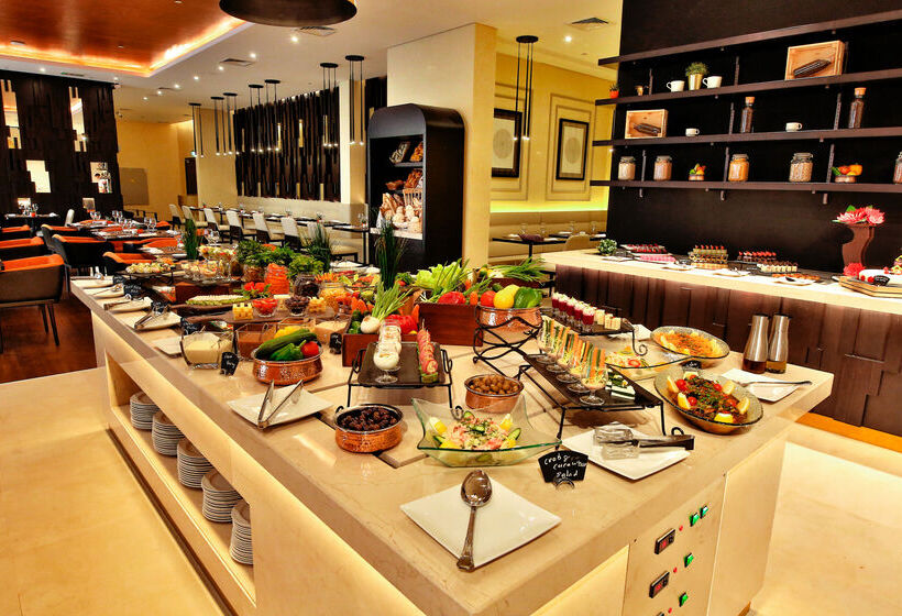 酒店 Four Points By Sheraton Production City, Dubai