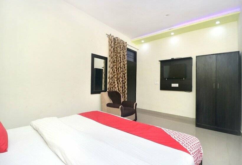 Oyo 16702 Home Luxurious 2 Bhk Villa Khanyara Road