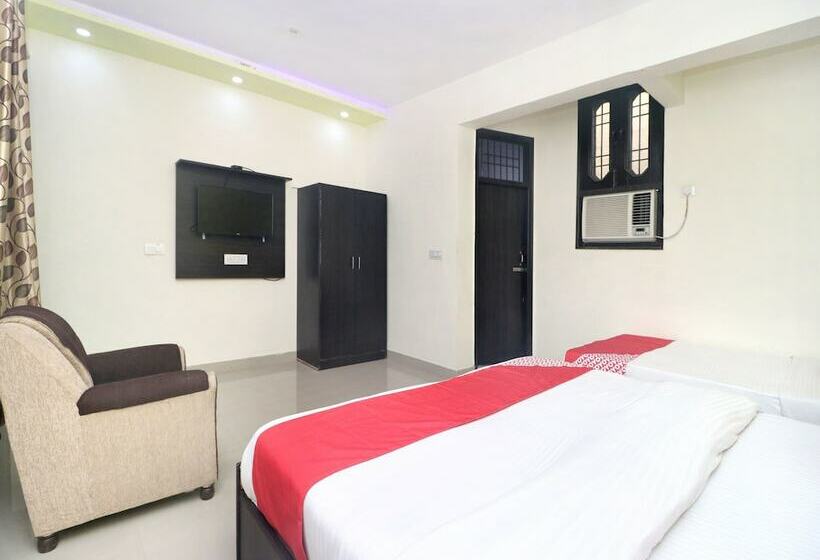 Oyo 16702 Home Luxurious 2 Bhk Villa Khanyara Road