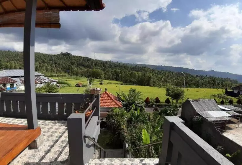 Majatalo Candra Cottage