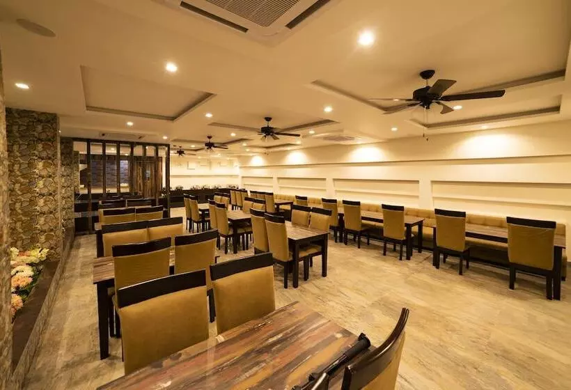 استراحتگاه La Savanna