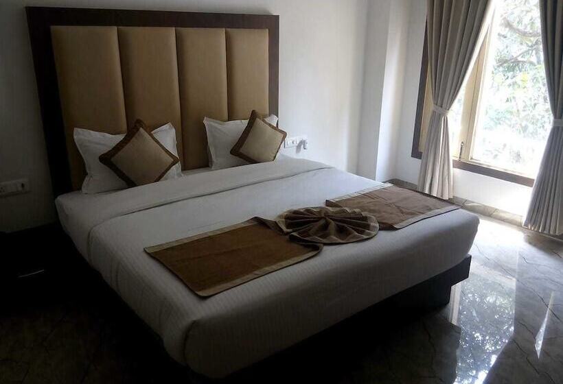 منتجع La Savanna