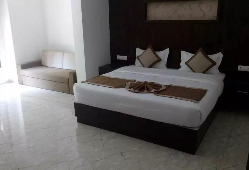 استراحتگاه La Savanna