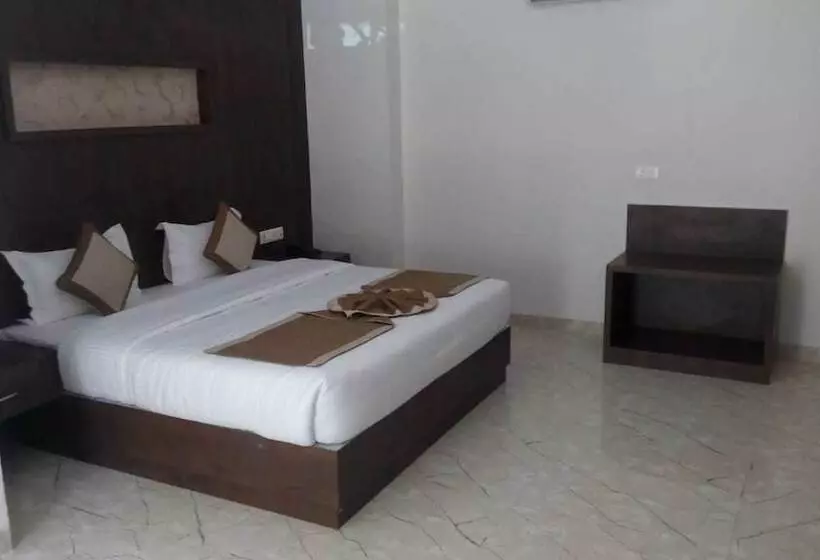 استراحتگاه La Savanna