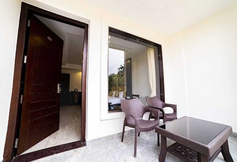 منتجع La Savanna