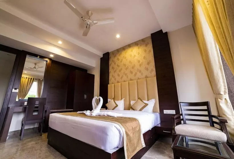 استراحتگاه La Savanna