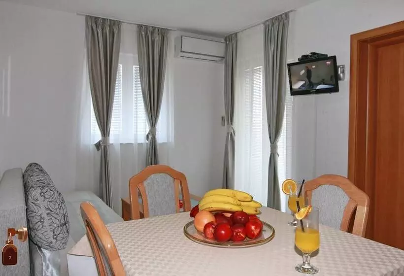 Villa Andjelina