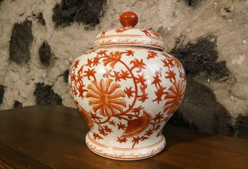 Gouveia Cottage By Analodges