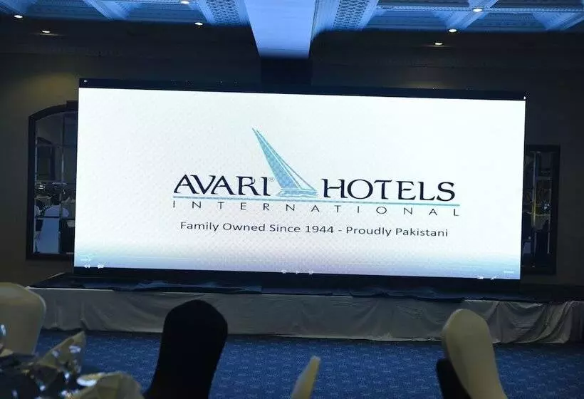 هتل Avari Xpress Faisalabad