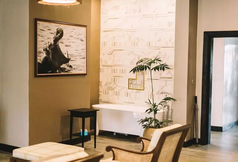 هتل Five Volcanoes Boutique