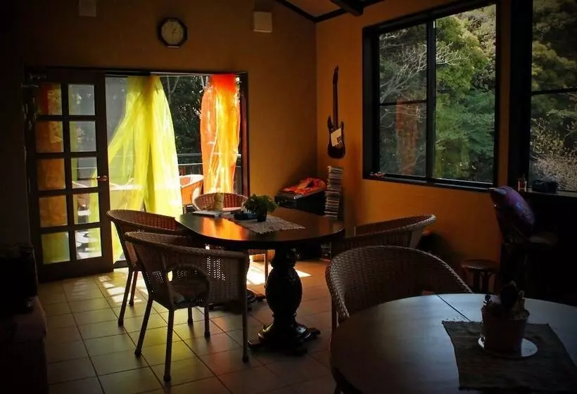 Hotelli Guest House Kodokodo