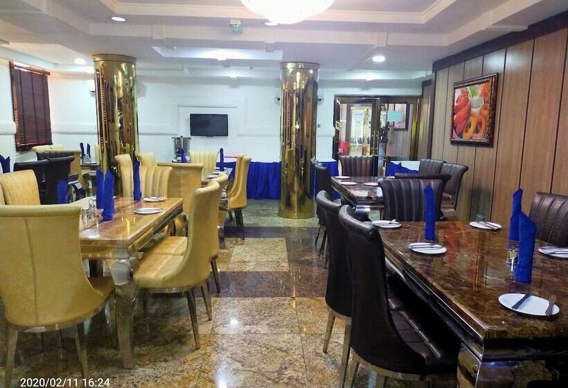 هتل Immaculate Platinum Luxury Resorts