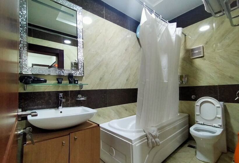 هتل Immaculate Platinum Luxury Resorts