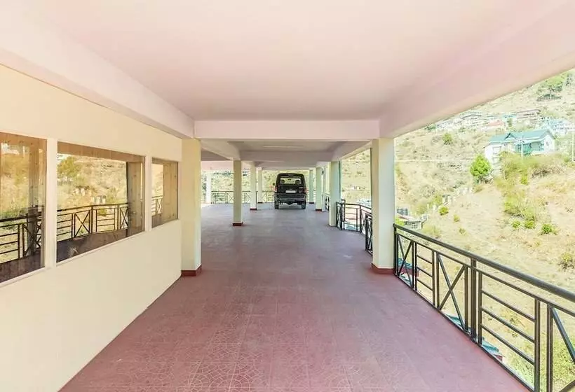 ホテル Royal Suites Kasauli