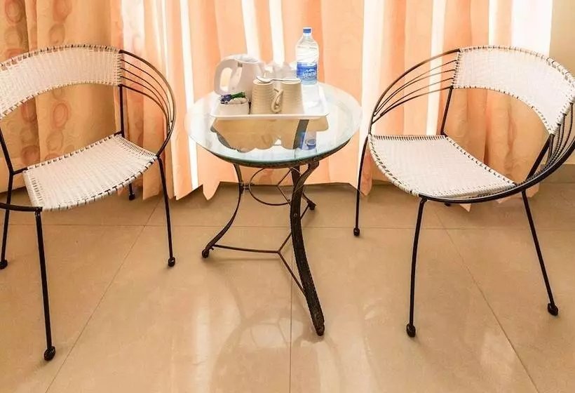 ホテル Royal Suites Kasauli