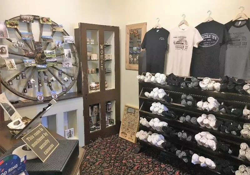 Hotelli Sheridan Inn   Best Western Signature Collection