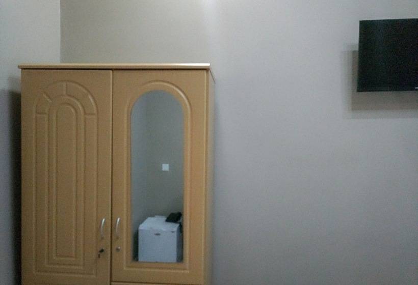 هتل The Prince Charles