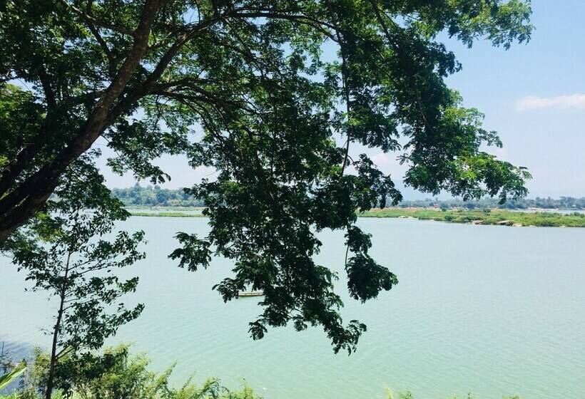 בית מלון כפרי Wopakok