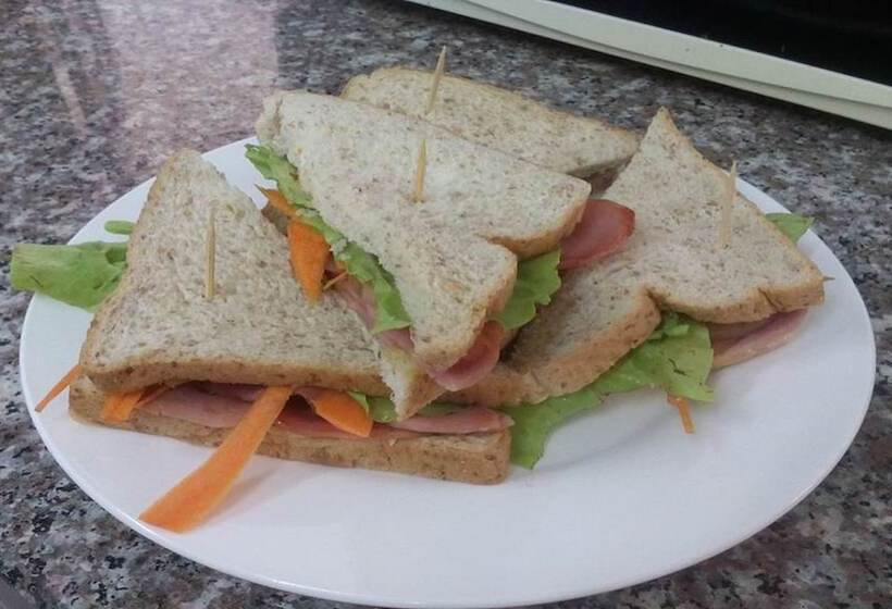 בית מלון כפרי Wopakok