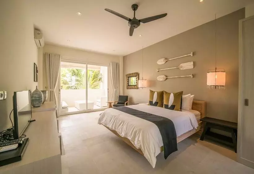 Levi Villa