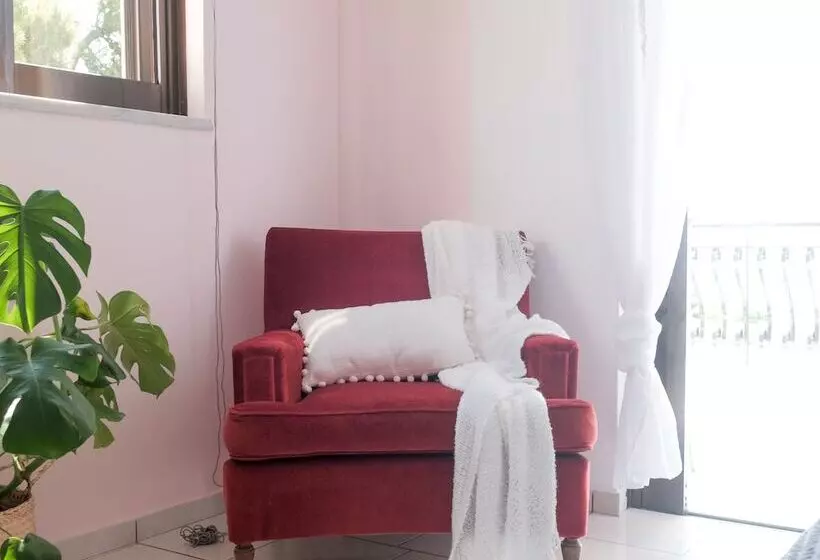 Pefkides Aegina Boutique Apartments