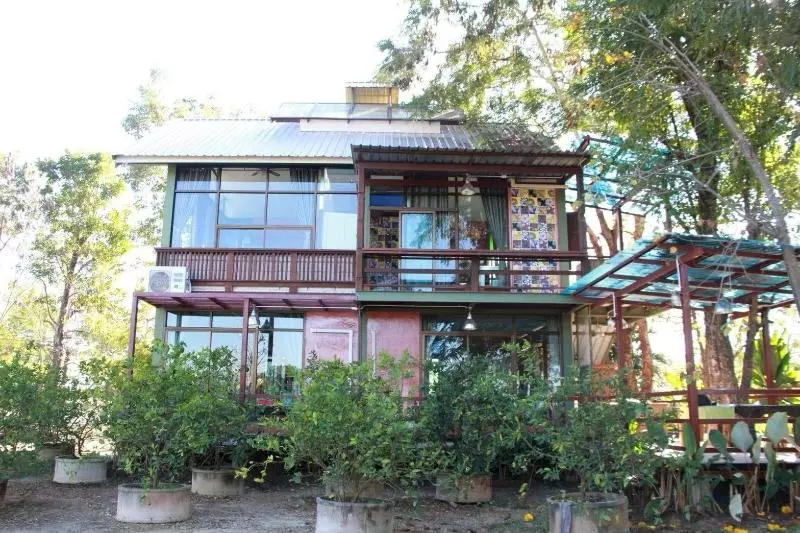 ペンション Phu Mi Lum Nao House
