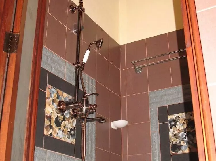 پانسیون Sakura