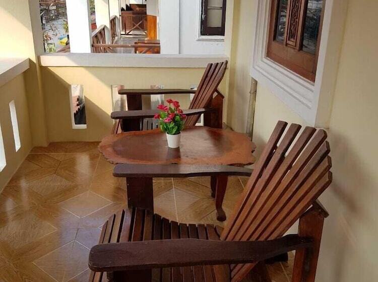 پانسیون Sakura