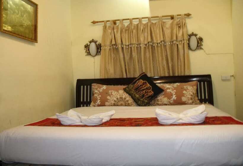 پانسیون Sakura