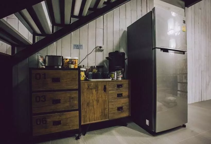 The Street Hostel Koh Lipe   Adult Only