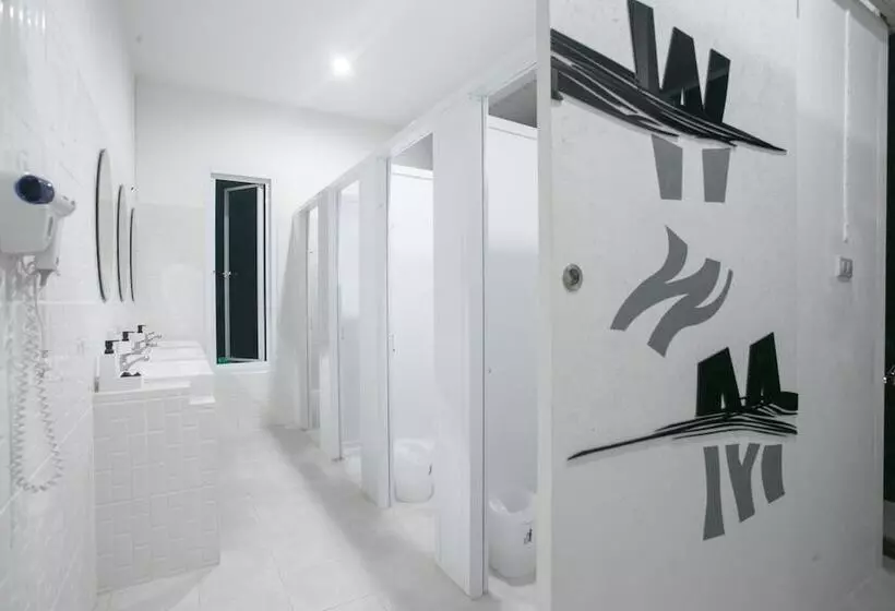 The Street Hostel Koh Lipe   Adult Only