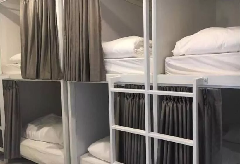 The Street Hostel Koh Lipe   Adult Only