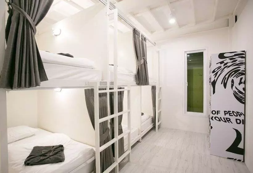 The Street Hostel Koh Lipe   Adult Only