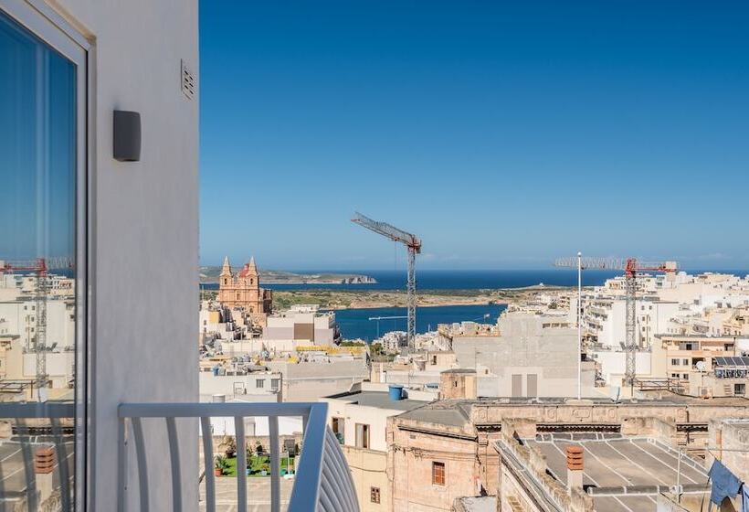 Yellow Pearl Apartments