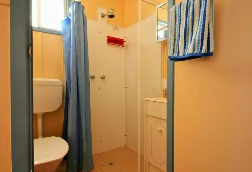 Baudin Beach Apartments