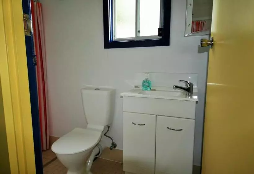 Baudin Beach Apartments