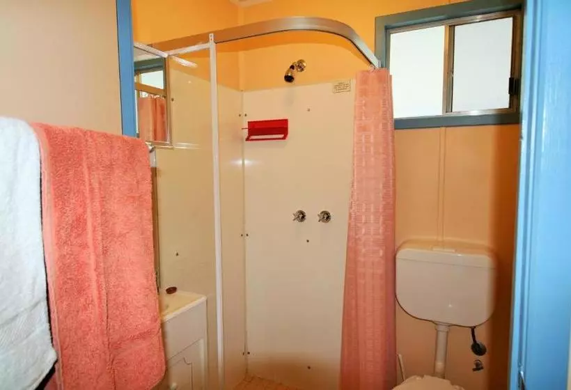 Baudin Beach Apartments