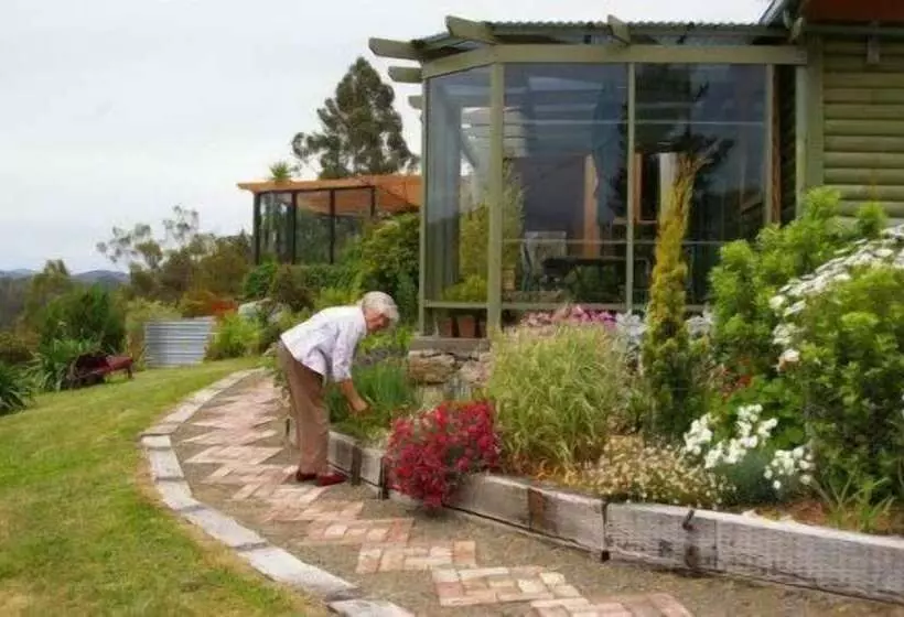 Aamiaismajoitus (B&B) Nierinna Rise