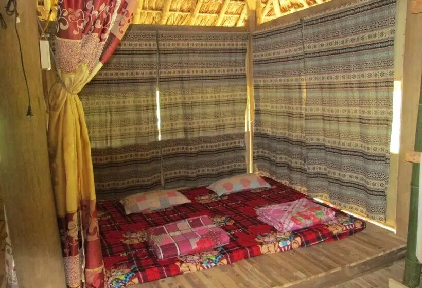 هاستل Dong Que Homestay