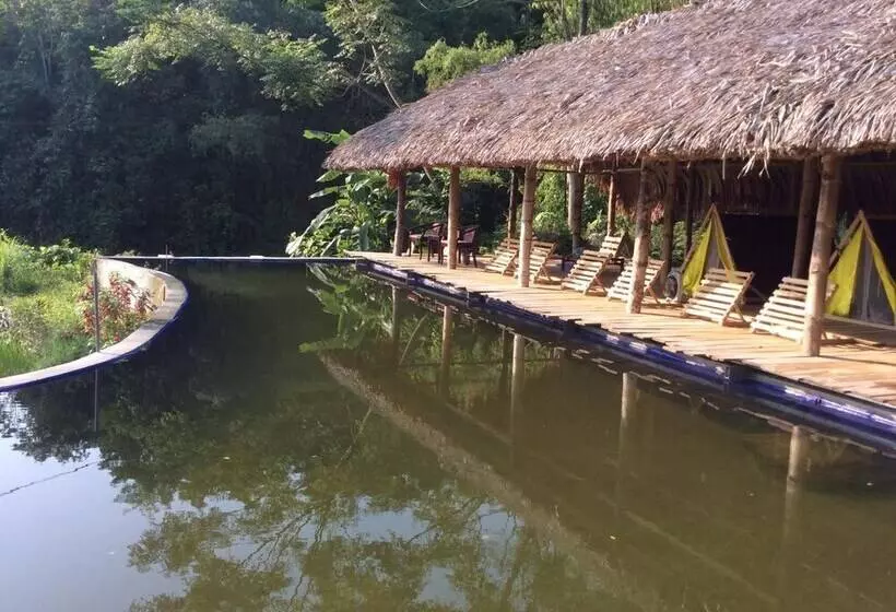 هاستل Dong Que Homestay