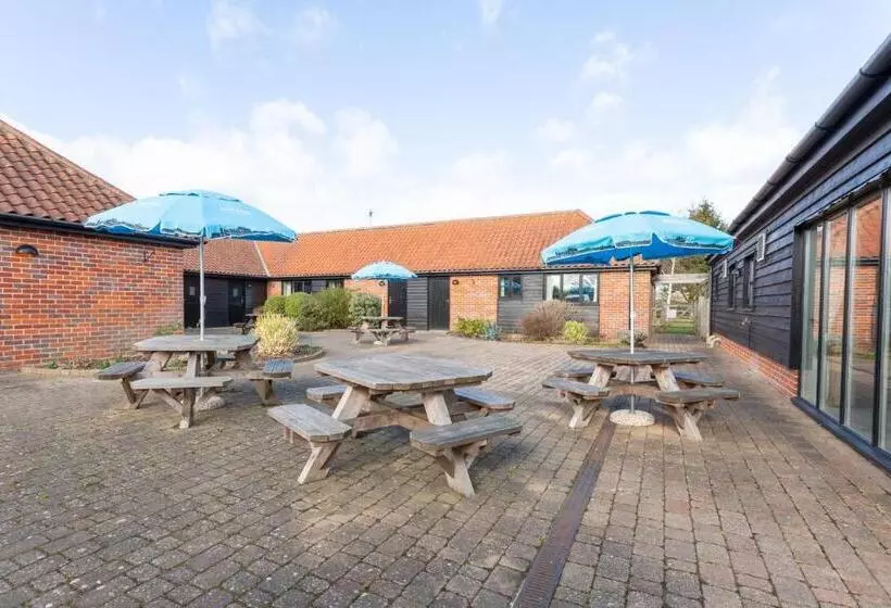 簡易ホテル The Plough