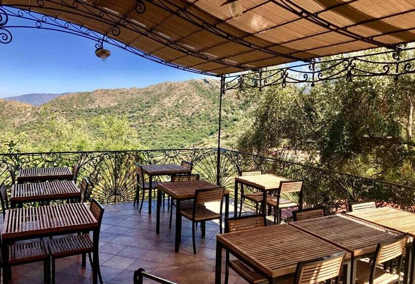 فندق A Pasturella