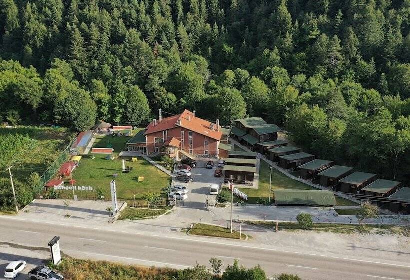 ホテル Abant Bahceli Kosk