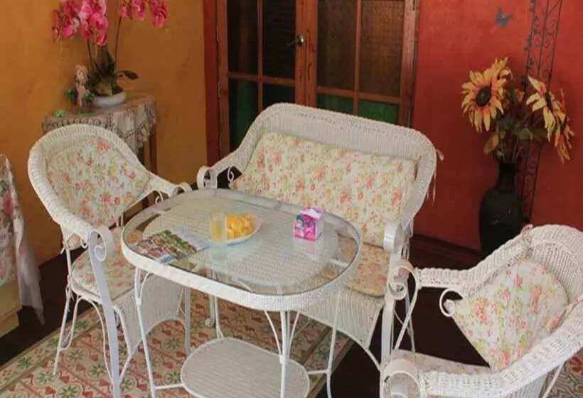 Hotelli Baan Fahsai Resort