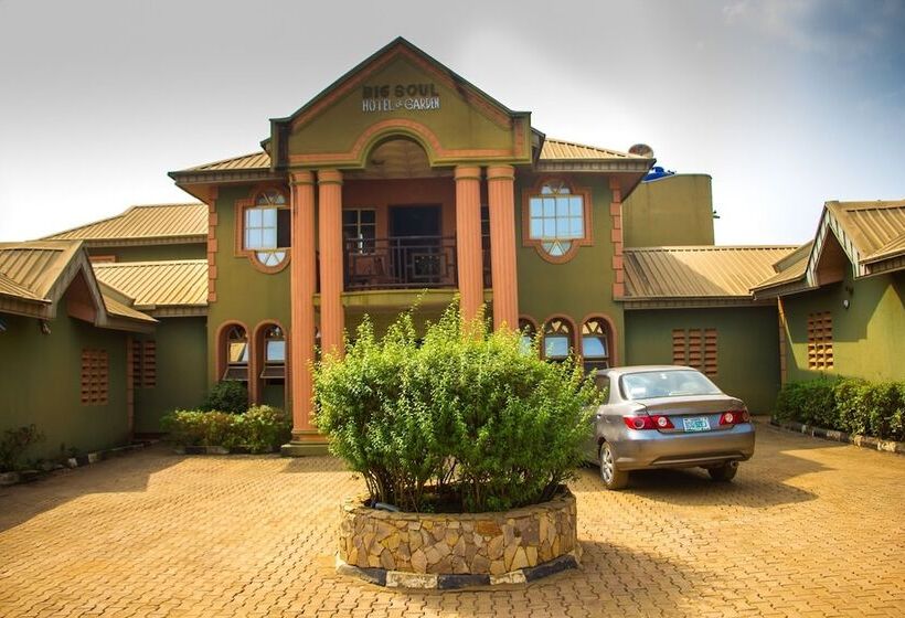Big Soul Hotel & Garden